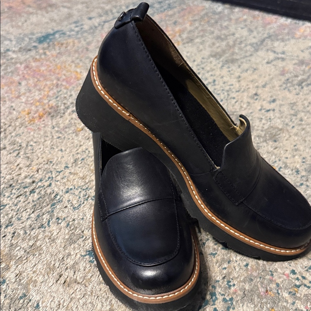 NATURALIZER DARRY LEATHER LUG SOLE LOAFER 7.5